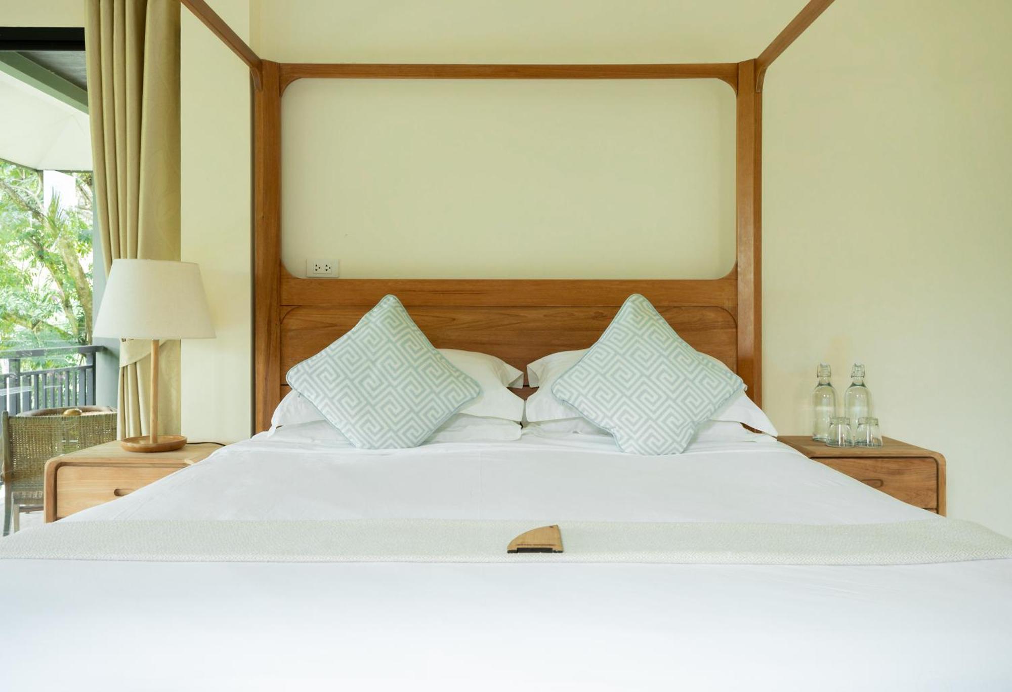 The Cove Hotel Panwa Beach Екстериор снимка