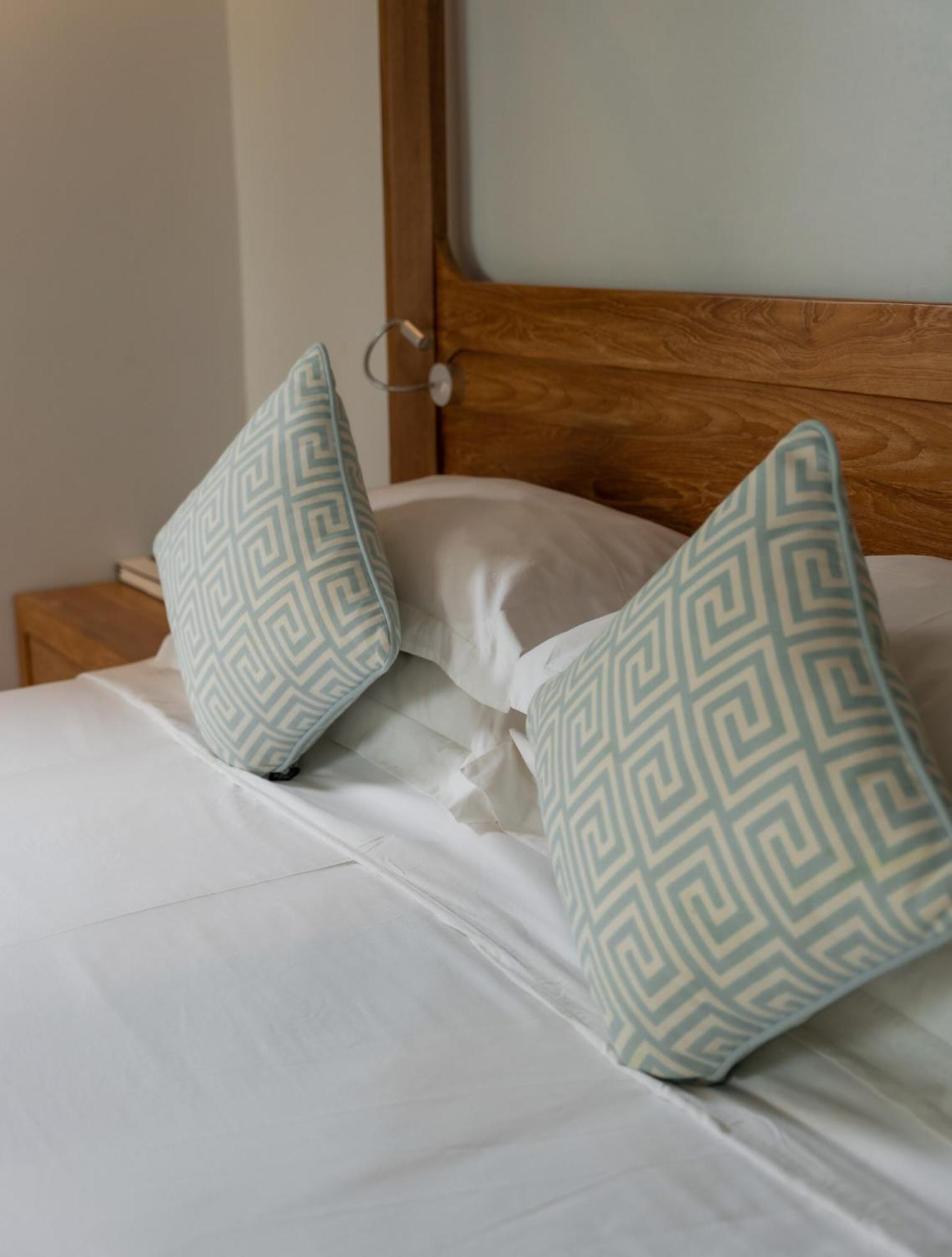 The Cove Hotel Panwa Beach Екстериор снимка