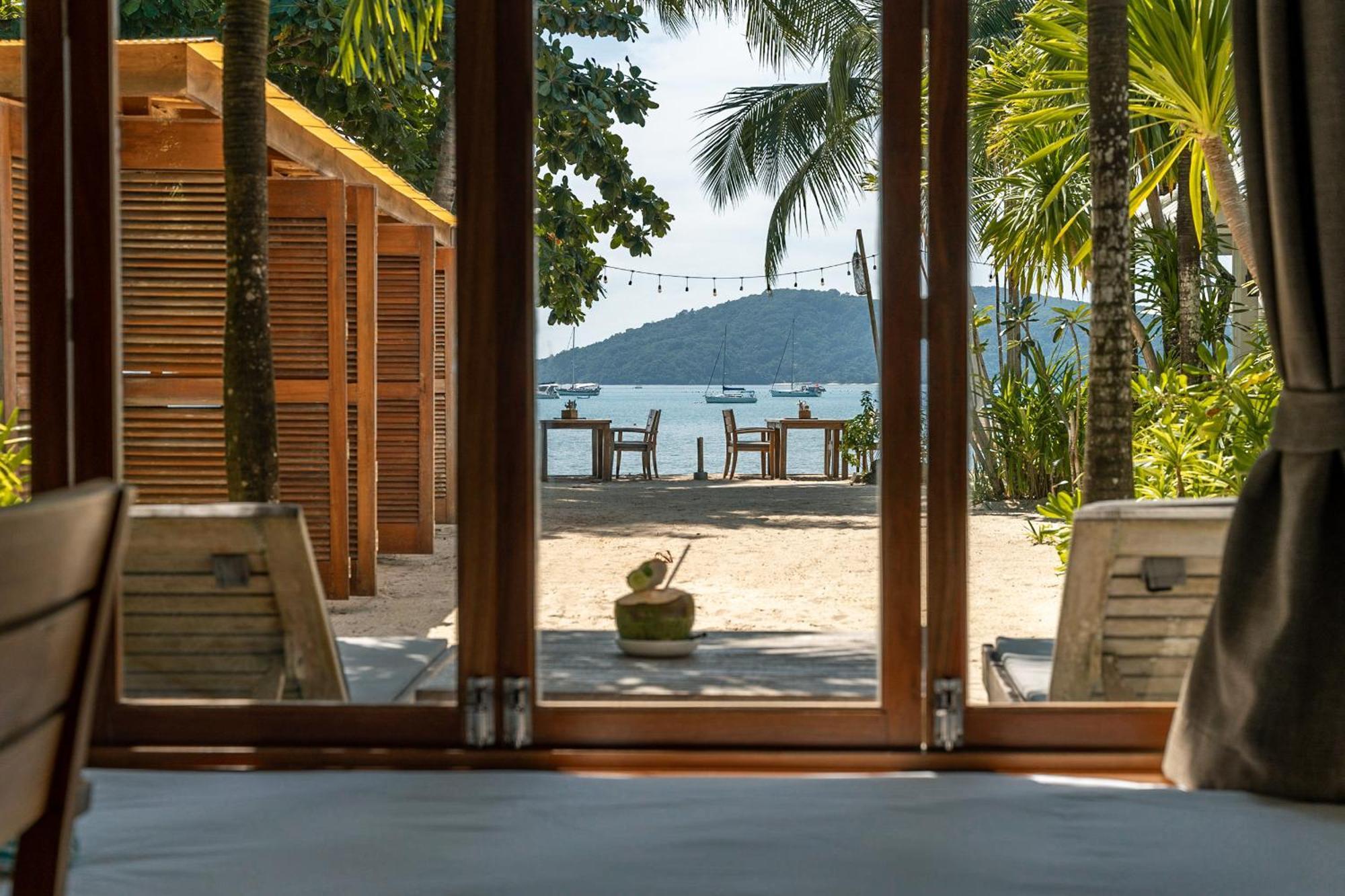 The Cove Hotel Panwa Beach Екстериор снимка